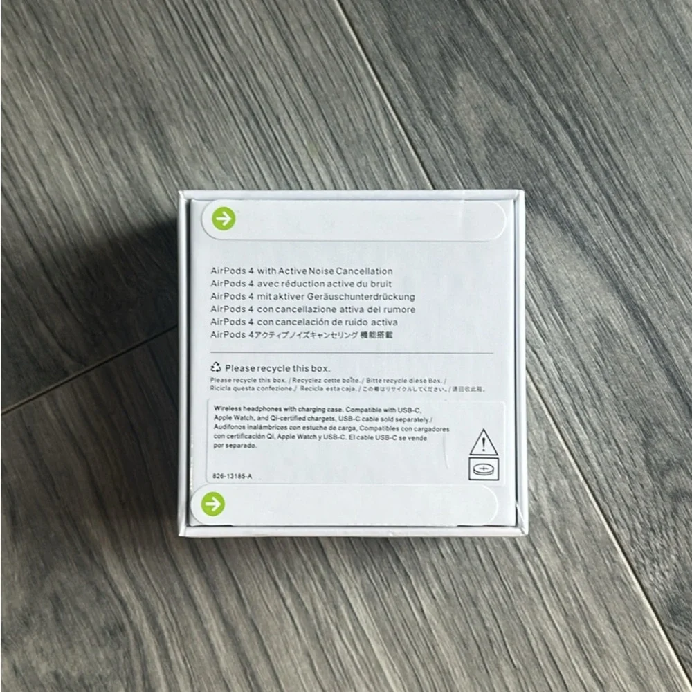 Apple White Wireless Earbuds
